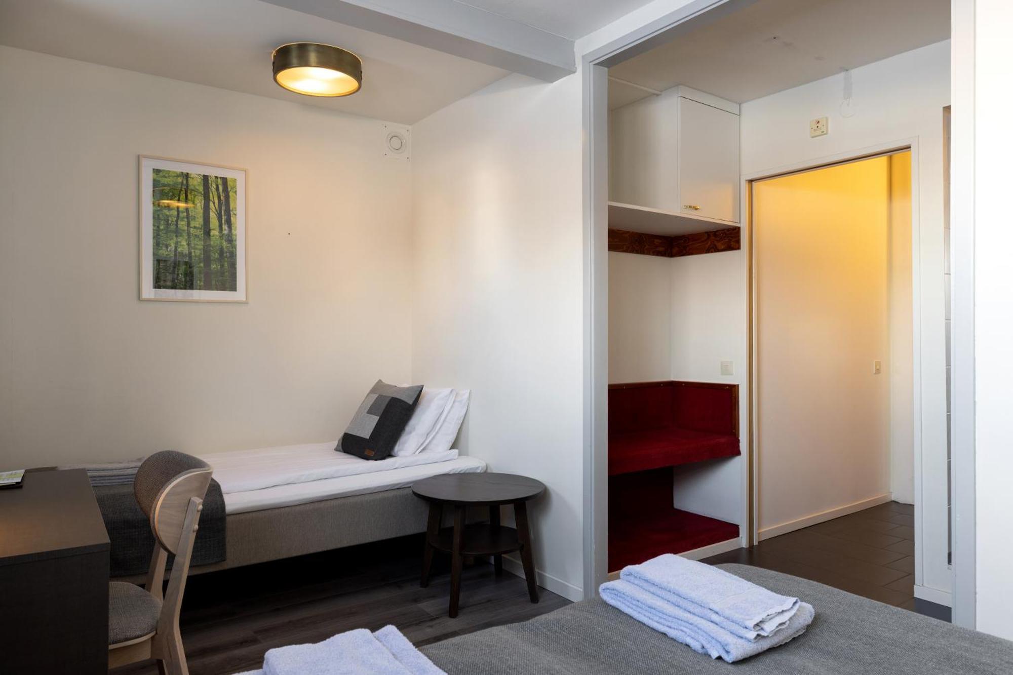 Hotel Bishops Arms Mora Ruang foto